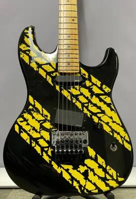 Godin Guitars - Derry Grehan Signature Electric Guitar with Case - Tread 1